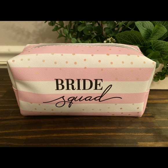 Bride Squad Wedding White Pink Striped Gold Dots Toiletry Make-up Cosmetic Bag - Picture 2 of 6